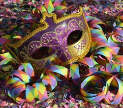 mask-1155808_1280